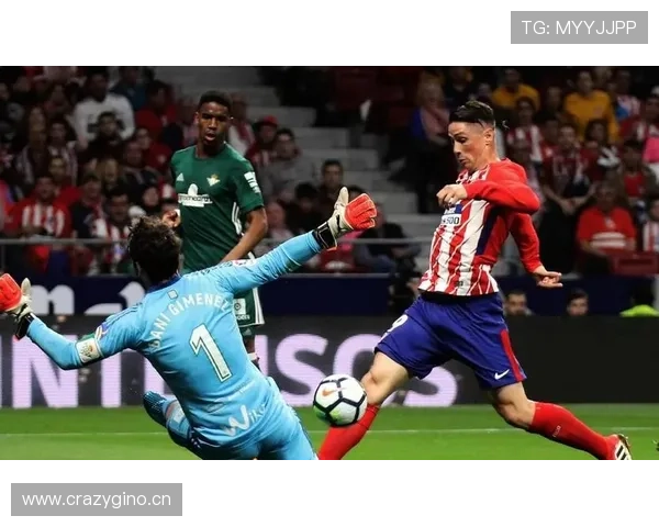 皇马中锋短缺问题持续，球队攻防体系稳定面临考验