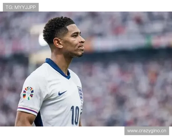 贝林厄姆对阵密集防守时的空间利用能力解析 贝林厄姆对阵密集防守时的空间利用能力解析