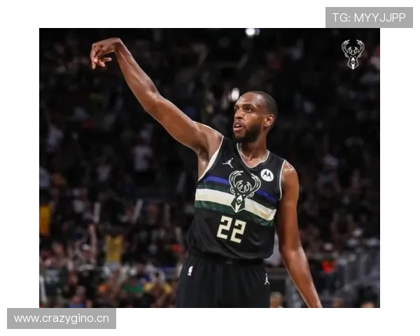 米德尔顿无球跑动效率提升，改变雄鹿进攻结构